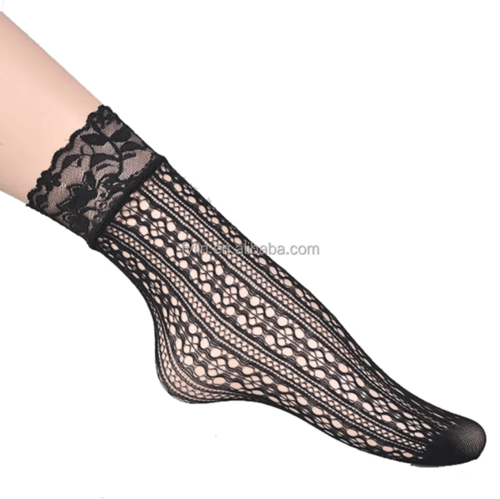 جوارب نسائية قصيرة من الدانتيل الشبكي، متوفرة بـ 6...