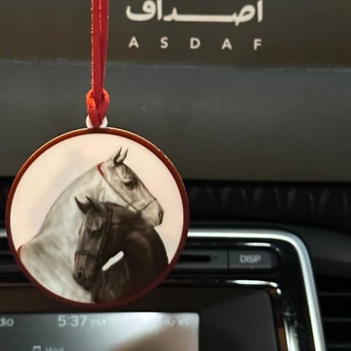 تعليقة سيارة اكريليك