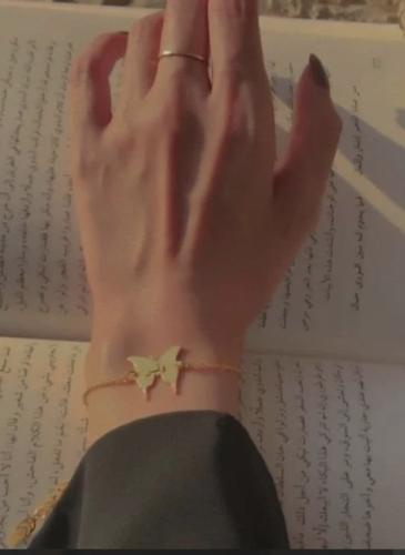 اساور انيق بالاسم حسب الطلب