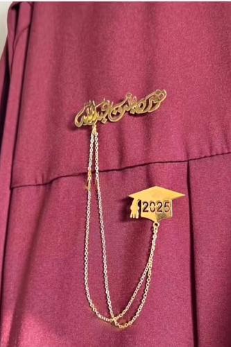 بروش التخرج بالاسم حسب الطلب