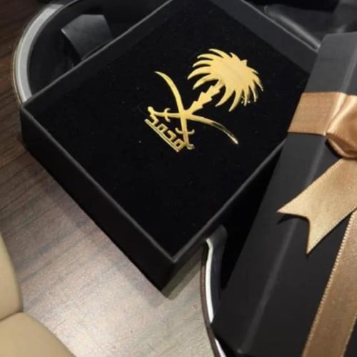 بروش بالاسم حسب الطلب