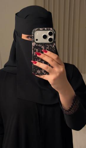 عباية لمسة