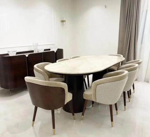 طاولة طعام "إليغنس ماربل" – Elegance Marble
