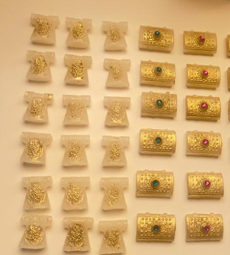 توزيعة فواحة شمع معطره بالحبه سكري بشكل جلابيه ترك...