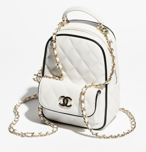 2025 حقيبة شانيل ظهر أسود بإطار أبيض