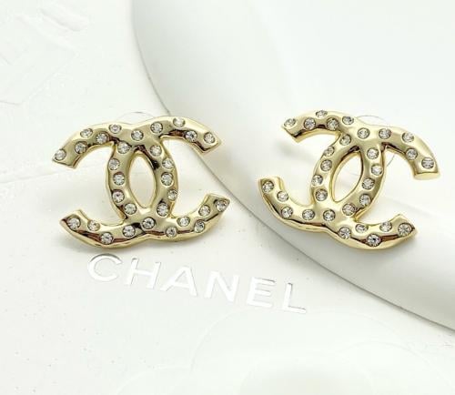 2025 أقراط شانيل حلق ذهبي كريستالي