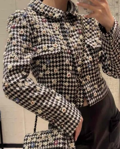 2024 سترة شانيل جاكيت قماش صوفي تويد مطرز ملون