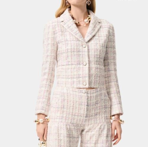 2026 جاكيت شانيل تويد قطني وردي رمادي