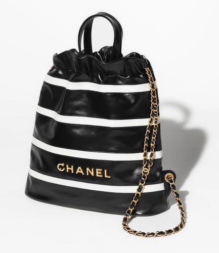 2024 حقيبة ظهر شانيل 22 CHANEL أبسود مخطط