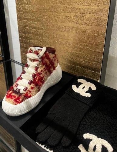 2024 أحذية شانيل رياضية سنيكر تويد صوفي جلد بيج بر...