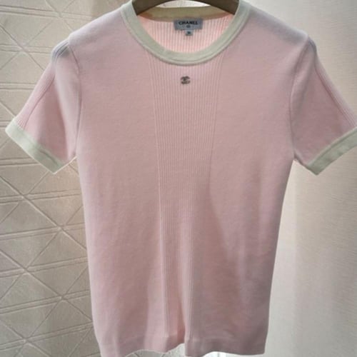 2025 تيشيرت شانيل توب قميص وردي كوكو بيتش