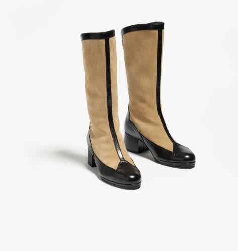 2025 أحذية شانيل بوت عالية شامواه جلد مخمل بيج أسو...