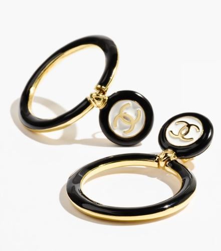 2024 أقراط شانيل كبس بدلاية على شكل حلقه