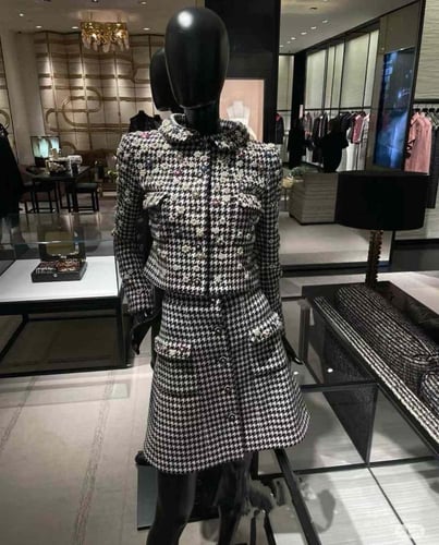 2024 سترة شانيل جاكيت قماش صوفي تويد مطرز ملون