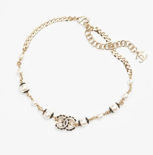 شوكر شانيل ذهبي أبيض لؤلؤي رمادي أسود