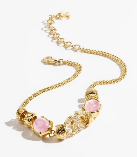 2024 قلادة شوكر شانيل ذهبي، وردي لؤلؤي، كريستالي