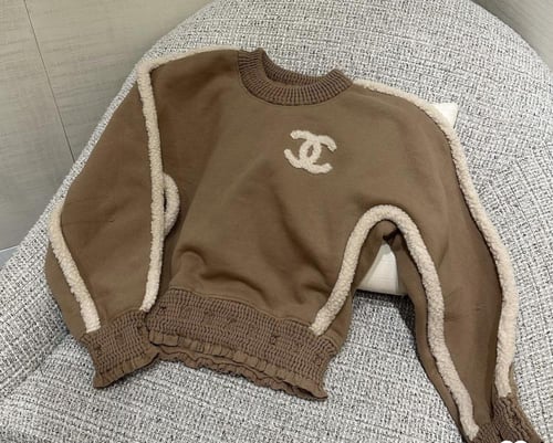 2024 كنزة شانيل صوفية بلوفر ثقيل أسود