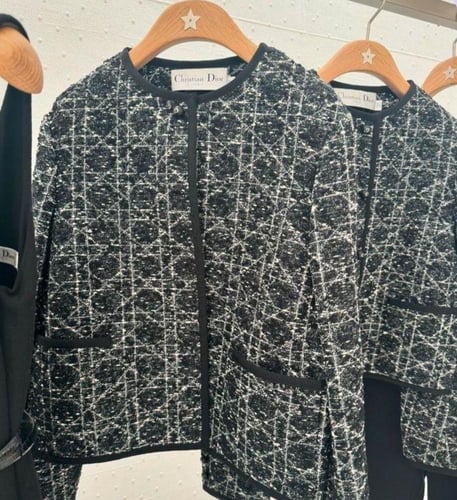 2025 جاكيت ديور تويد أسود كروز