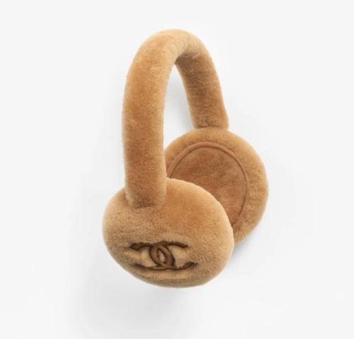 2024 أغطية أذن شانيل كوكو نيج بيج