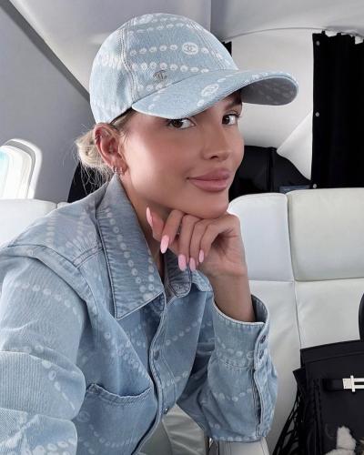 2025 كاب شانيل قبعة دينم أزرق بطبعات لوقو