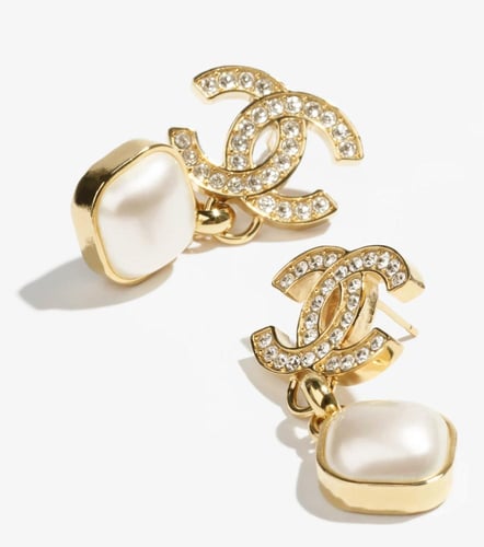 2024 أقراط شانيل بدلاية ذهبي، أبيض لؤلئي، كريستالي