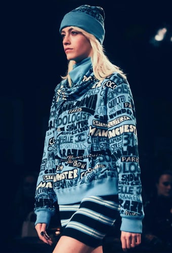 2024 بلوفر شانيل كنزة صوف قطن أزرق