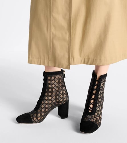 حذاء ديور نوتي دي بوت مخرم شفاف أسود بربطة