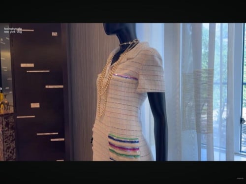 2024 فستان شانيل تويد قطني مطرّز أبيض