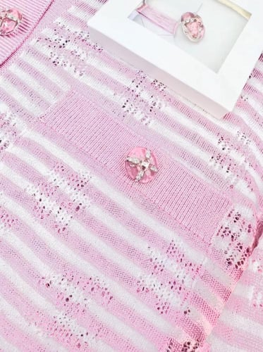 2024 كارديغان شانيل خفيفة وردية وردي