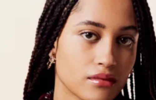 2024 شانيل اقراط ستد غلق حلقة بنجمه مرصعه بالكريست...