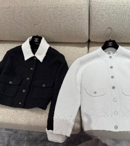 2025 سترة شانيل جاكيت أبيض بجيوب بارزة