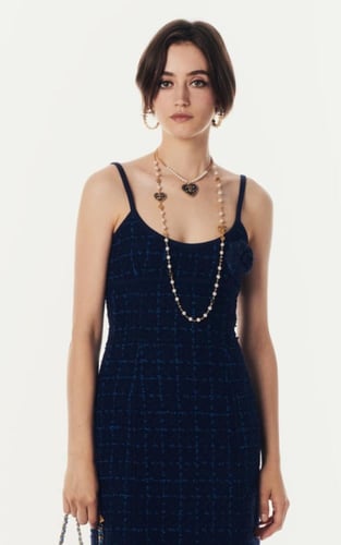 2024 قلادة شانيل سلسال طويلة معدن، لآلئ زجاجية