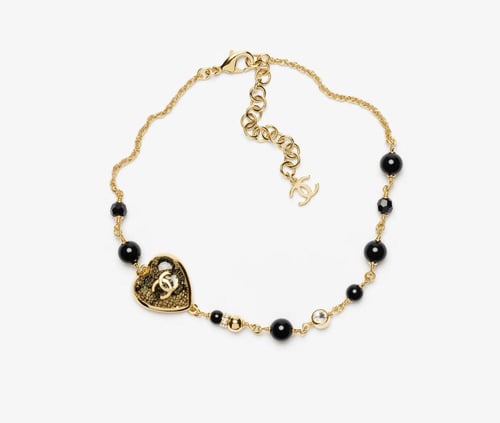 2025 قلادة شانيل شوكر ذهبي أسود