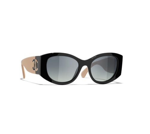 نظارة شمسية شانيل بإطار بيضاوي أسود بيج