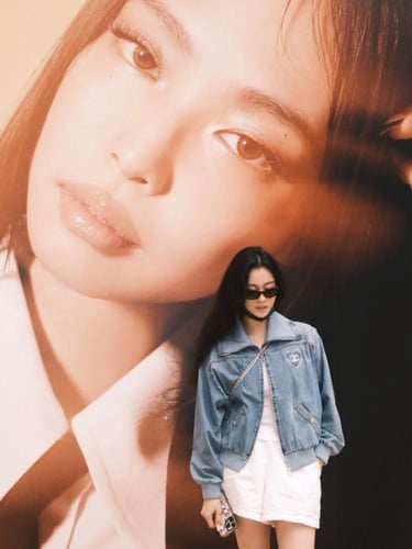 2025 جاكيت شانيل دينم أزرق كوكو بيتش