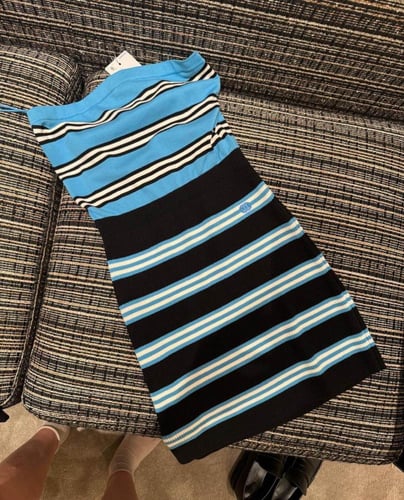 2024 فستان شانيل أزرق قصير صوف قطن