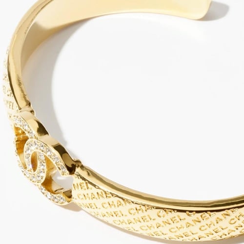 2024 سوار شانيل عريض ذهبي، كريستالي