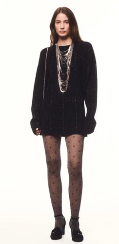 2024 قلادة شانيل طويلة معدن فضي