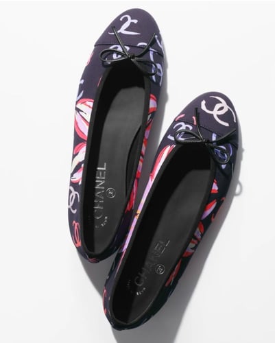 2024 حذاء باليرينا شانيل جيرسيه استرتش بطبعات