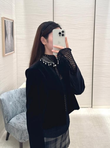 2025 جاكيت ديور أسود مخمل بأكمام طويلة وشك على الر...