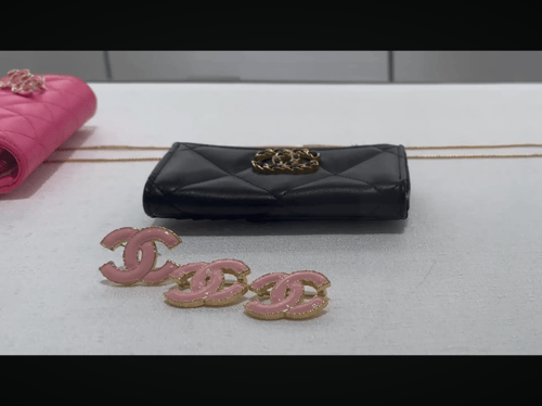 2024 شانيل اقراط ستد وردي و ذهبي معدن راتنج