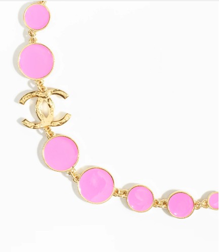 2024 قلادة شانيل ذهبي وردي دوائر