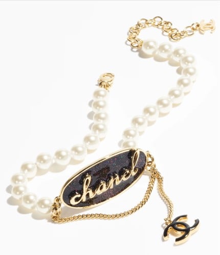 2024 قلادة شوكر لؤلؤ بلوقو شانيل معدن ذهبي