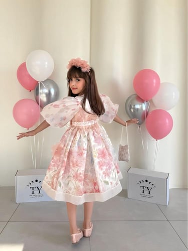 فستان مورد مع طوق وشنطة