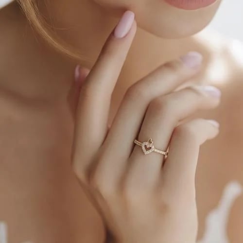خاتم ذهب عيار 18 الوزن 0.97 جرام
