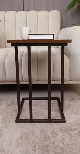 طاولة قهوة جانبية أنيقة – خشب ومعدن