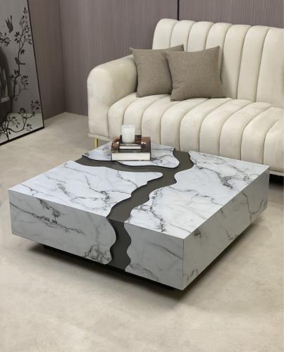 طاولة قهوة مربعة بتصميم رخامي