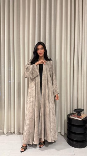 عباية جاكار بارد دبل كلوش بيج– أناقة راقية بـ6 ألو...