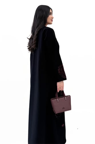 عباية كريب ملكي سوداء فاخرة بقصة نص كلوش وتخربم نا...