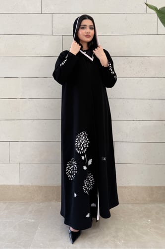 عباية كريب ملكي سوداء فاخرة بقصة نص كلوش تخربم ناع...